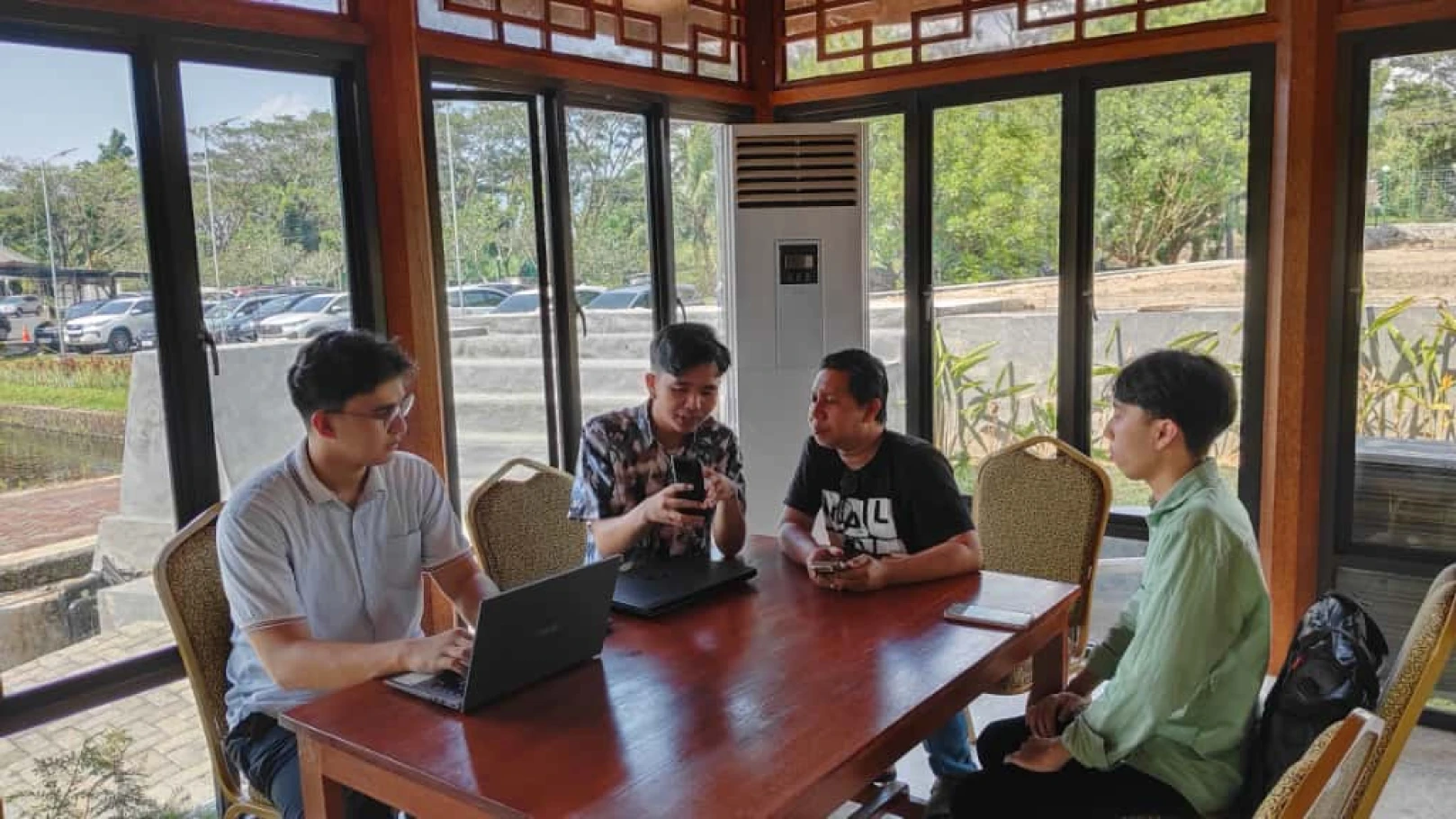 Foto momen: Project Training Sistem Pemerintahan